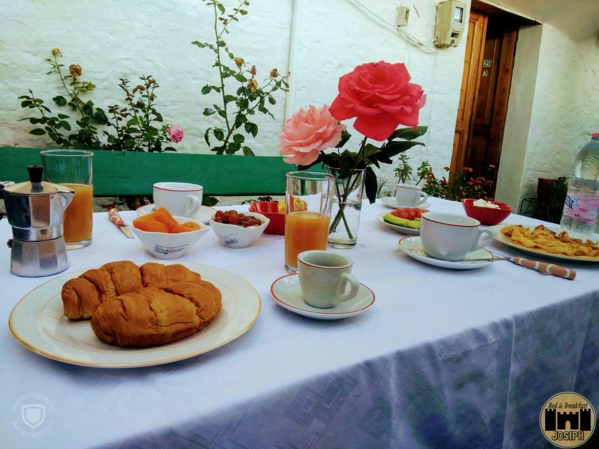 Bed & Breakfast Josiph Berat Exterior foto